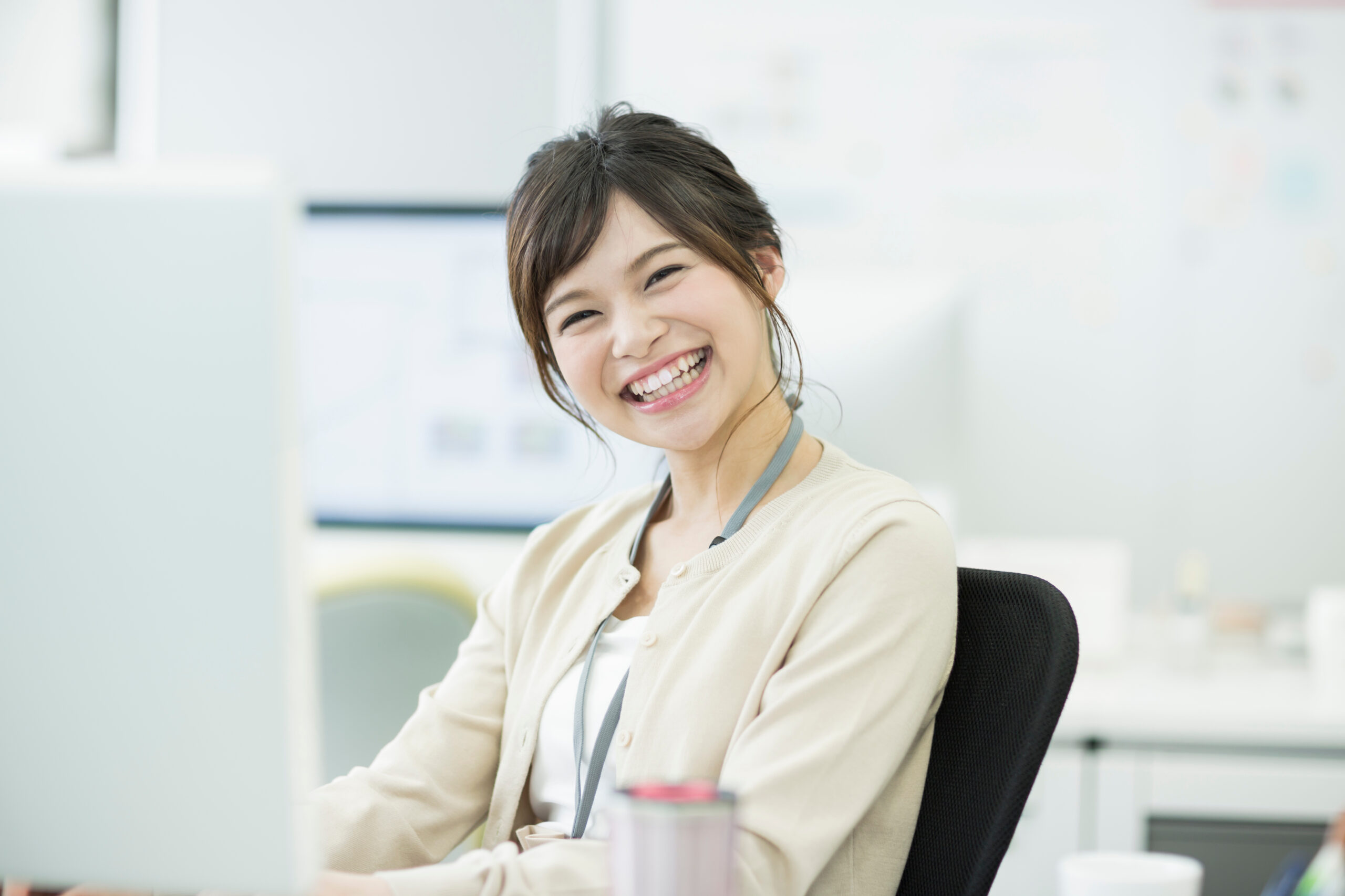人を助ける現場を、デスクから支える。<br>【男女事務員募集】