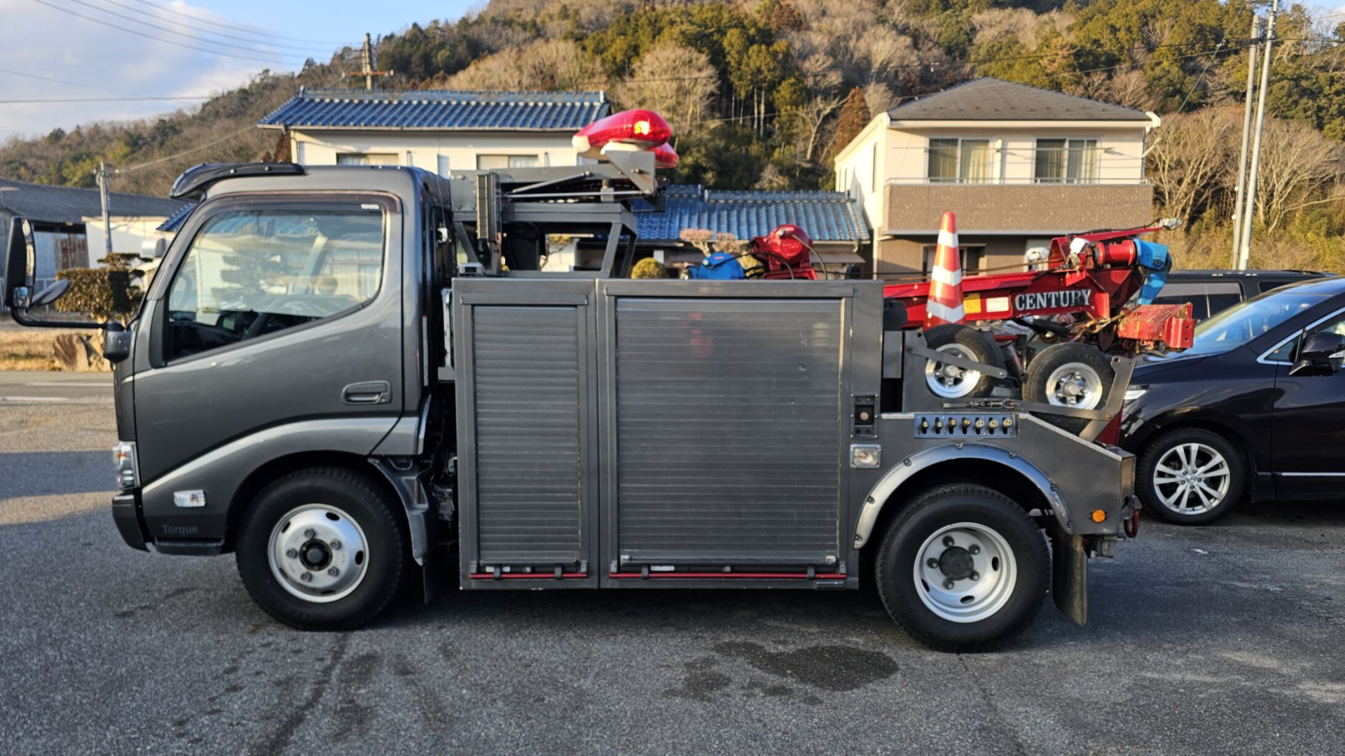 トルクの小型レッカー車の装備<br>日野デュトロ